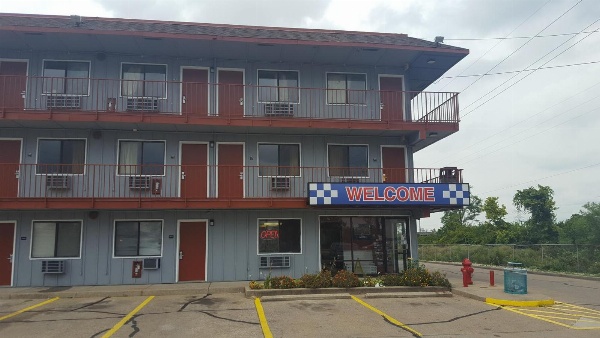 Travel Inn image 1